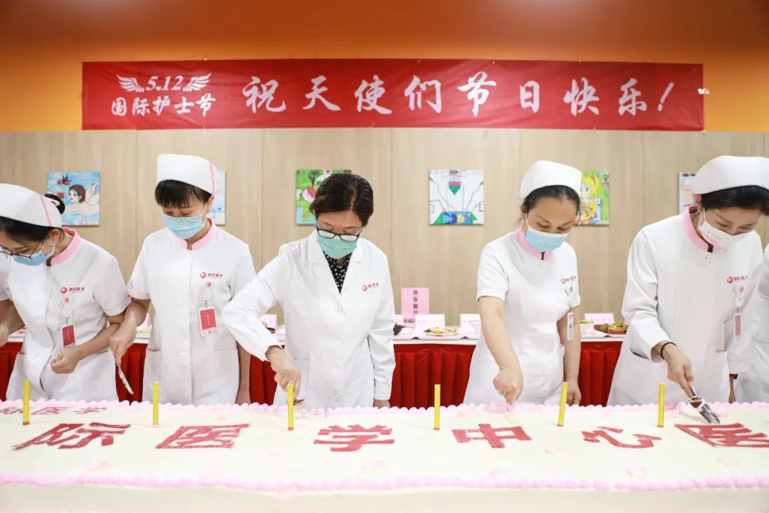 5·12國(guó)際護(hù)士節(jié)系列活動(dòng)之三|今天，讓所有鮮花為她們綻放！