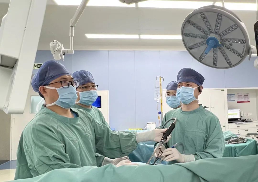 3cm切口解決10cm巨大腫瘤困擾！