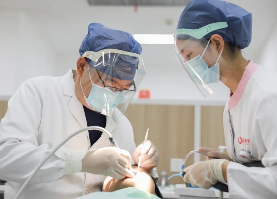 全國愛牙日：全生命周期守護(hù)，讓健康從“齒”開始