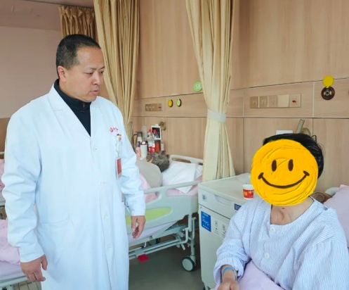 視力模糊、頭暈頭痛？專(zhuān)家：這項(xiàng)顱內(nèi)腫瘤檢查必不可少